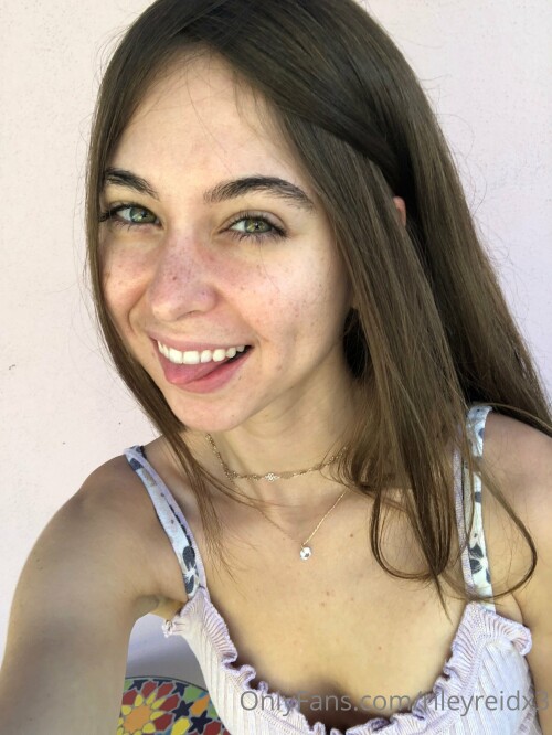 2320x3088 e5e0dd9c801355a9f52dd4d48572a70f