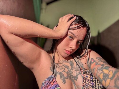 2328f88f47fec6b883f4