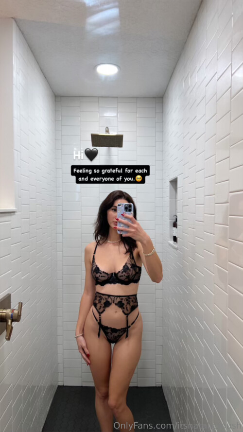 2340x4160 d9976daee2d9ea5f3702c4d050130498fe744697f4f7cb72