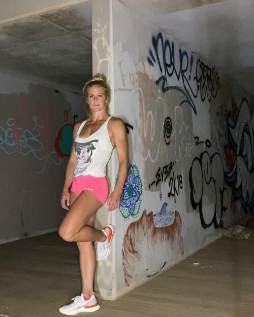 2368768248098706754 1435662511c028395b0e675b4a