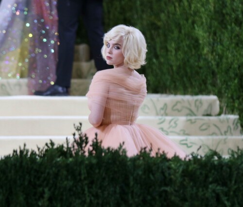 236981726 134018441700