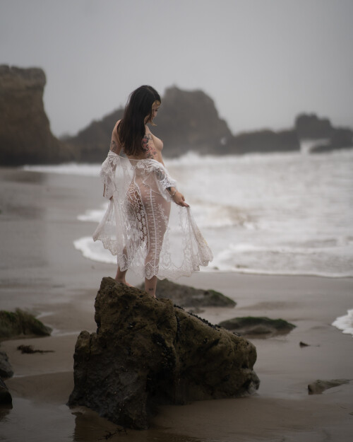 239208fd4151070eb365f73c1345a1e87a031075c3cb4a3ec1321d183975ef185ea9dd2143e6