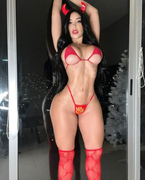 23A5CB05 709D 499A 8D4C FC40518D9D36