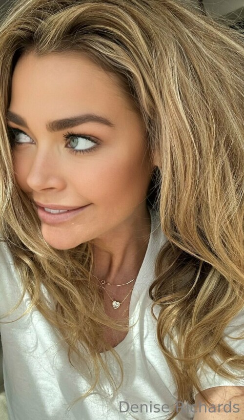 23e66d7a bb0e 480c 90e0 24a7d1eda5a2159ba25c7a64dfce