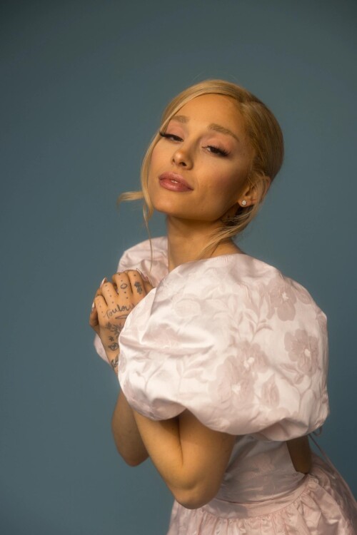 240212 Kat AG MV8335558ad1bd8247e7ce