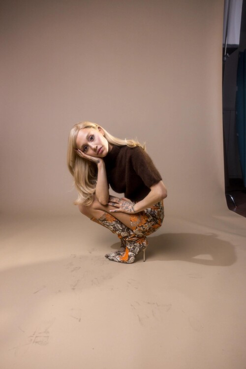 240212 Kat AG MV849680595b2bef91850b