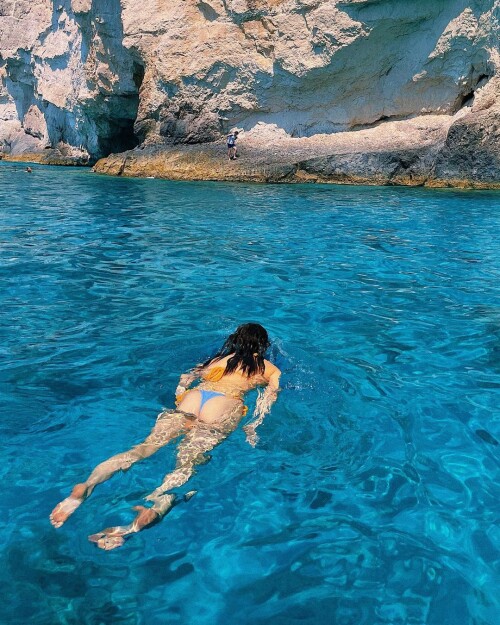 240421382 583360019489827 1794659145666493107 n4f942a2338a393d2