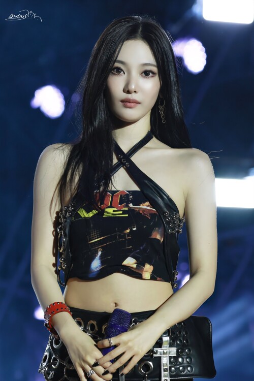 240921 aespa NINGNING at Kookmin Bank s KB Joy Olpak Festival documents 1a3b4120e01726f2d