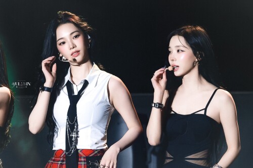 240921 aespa at Kookmin Bank s KB Joy Olpak Festival documents 332848856eb42e3d6