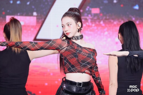 241102 041cf56043cf00ec3d