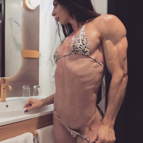 24304785fd995cb1bac0ee4