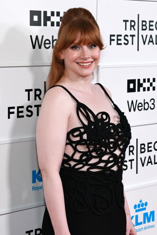 245 2ebedf83601bc94e4