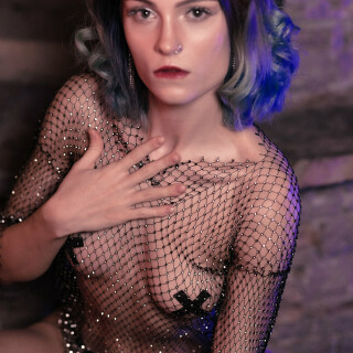 2483x4096_8cc540569ee3e0c0b8dec8eba26c4cdad23b275409f720ce