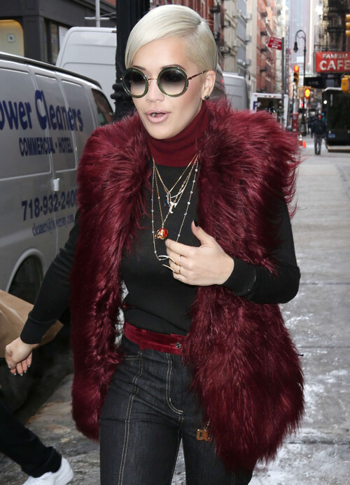 25 RgGcegV0ba90738c4d727f5