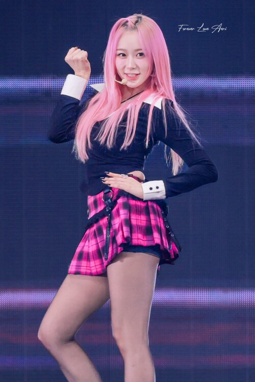 250111 12f45e2efcbc1dc2c0