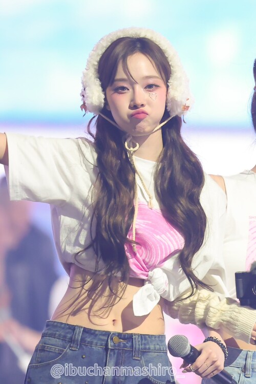 250111 14215d2b3a1a4d1a8f