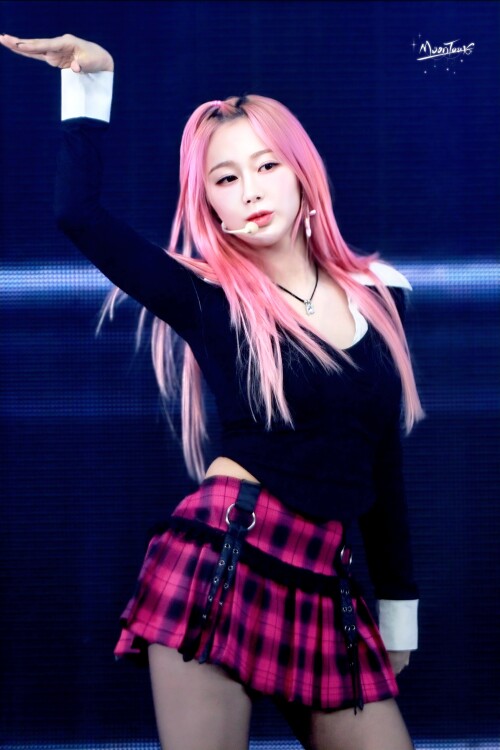 250111 30d37d6d6912affe5a