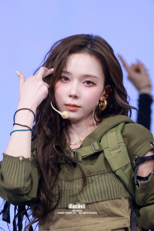 250111 8f35b8706eb7fc6f2