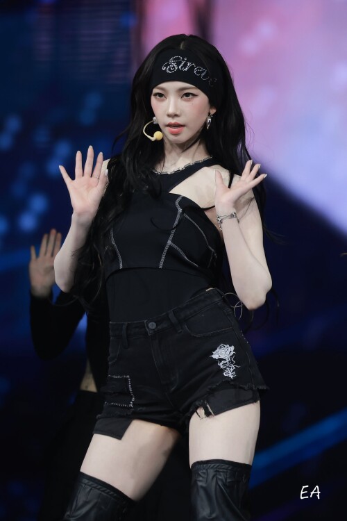 250112 13d7d28cd5b22e5f13