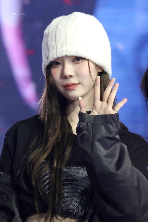 250112 381cc0f1dea3545cf4