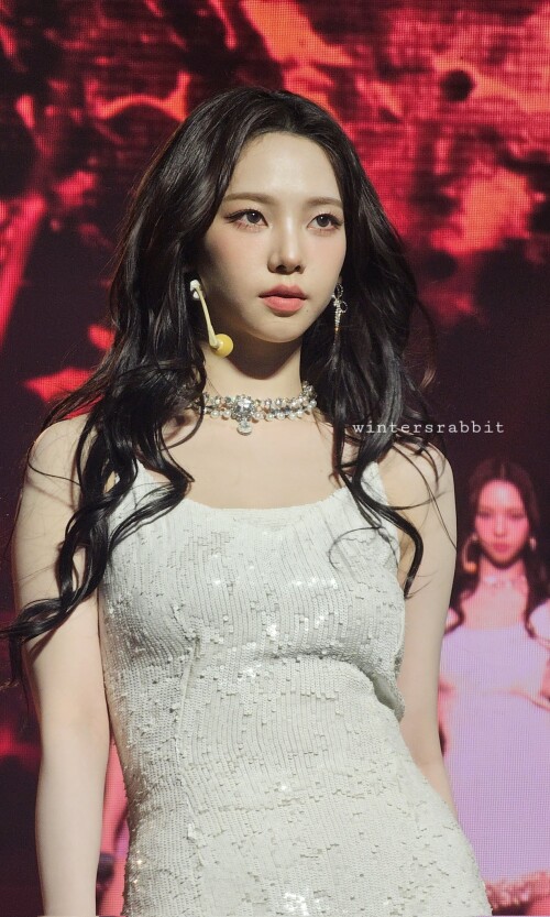 250211 205c59d239ee29500