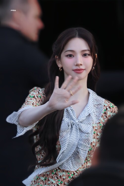 250227 01 513e09354278587c2