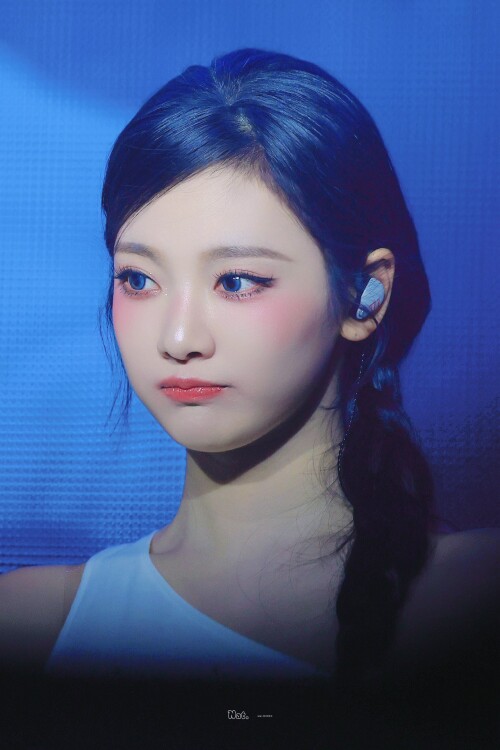 250306 8f58ef99a0345bb75