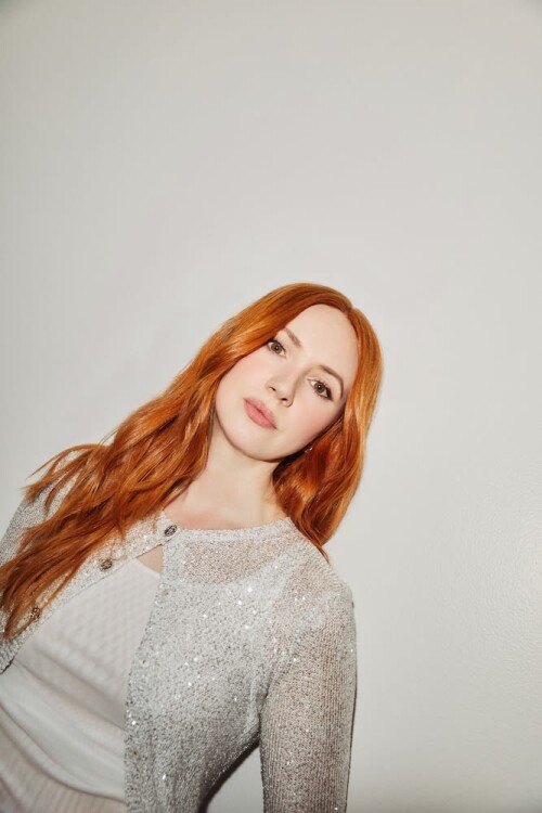 2504112 ITG Karen Gillan 0356 retoucheddb55df0624dc8fc3