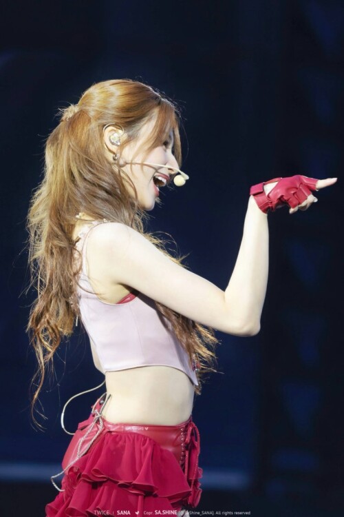 250424 Sana at Coldplay 3ef6cfaf32e249911