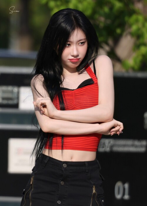 250614 CHAERYEONG AT MINI FANMEETING documents 190532f4b07b41281