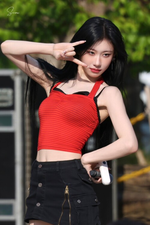 250614 CHAERYEONG AT MINI FANMEETING documents 3b22405c394938d13