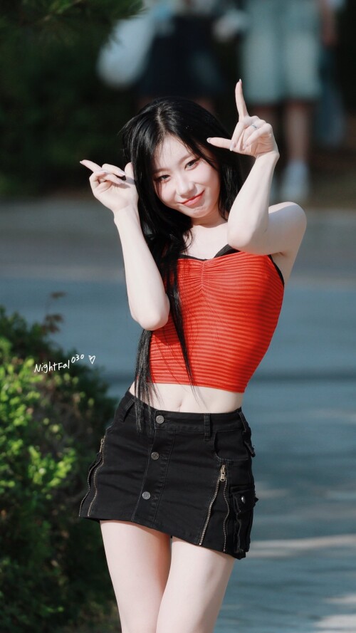 250614 CHAERYEONG AT MINI FANMEETING documents 567c80fc1f7aba9d3