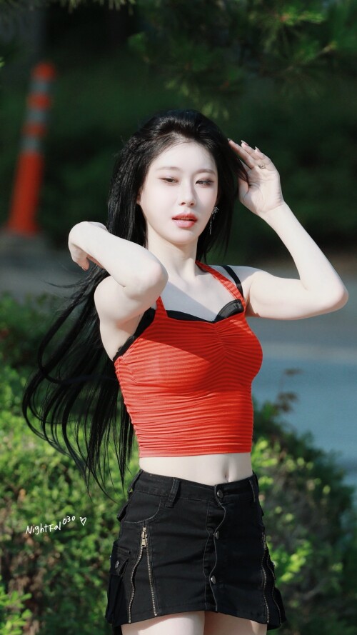 250614 CHAERYEONG AT MINI FANMEETING documents 9ab5b904c637067f4