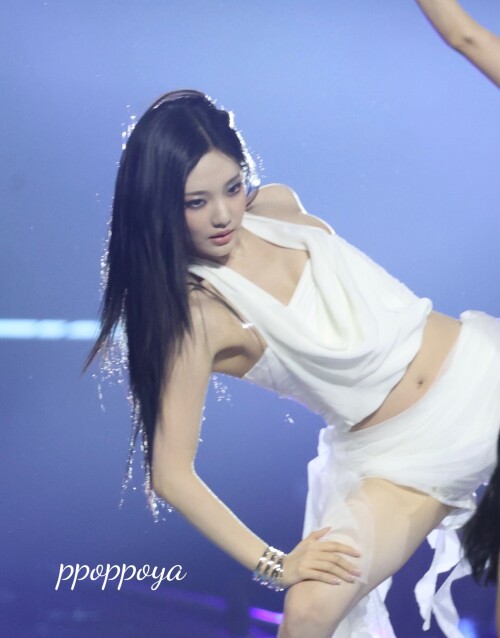 250619 142fbaa174354fa4c0