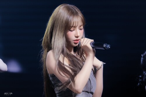 250628 aespa KARINA at SMTOWN in London documents 886ed39f5b636a4c7