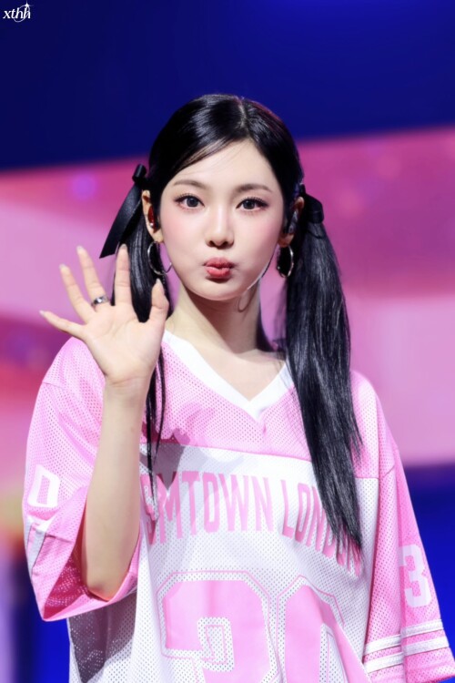 250628 aespa NINGNING at SMTOWN in London documents 106d2547c57104f2cc