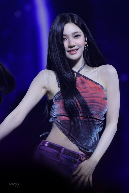 250628 aespa NINGNING at SMTOWN in London documents 6efbb9e93838fa022