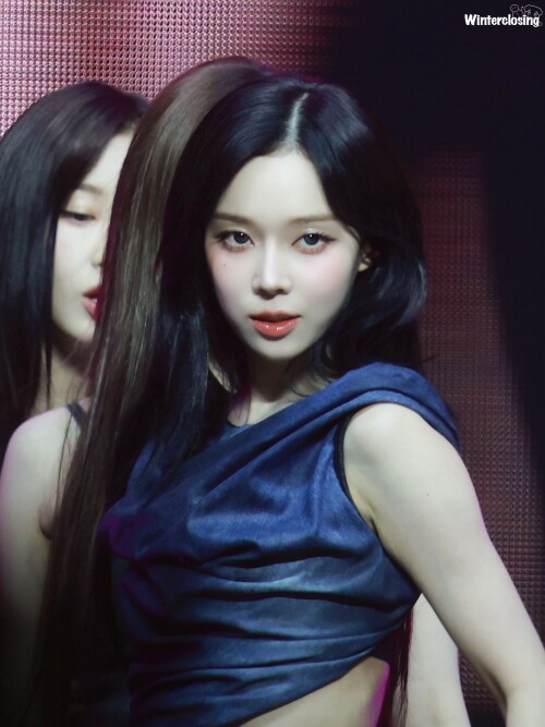 250628 aespa WINTER at SMTOWN in London documents 4282c9f04873b57e8a