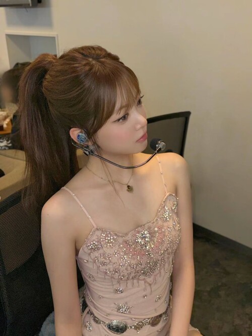 250630 EUNCHAE Instagram Update documents 4b883b5c141812a4bc6f06541a296b84f