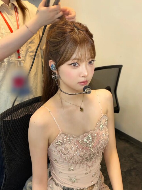 250630 EUNCHAE Instagram Update documents 58160719830acd15bfd6e53575581e507