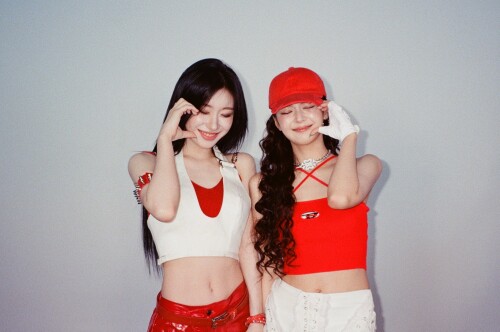 250630 M2MPD X UPDATE ITZY documents 782c3b31d3ecf7e339975d8c8f315339e
