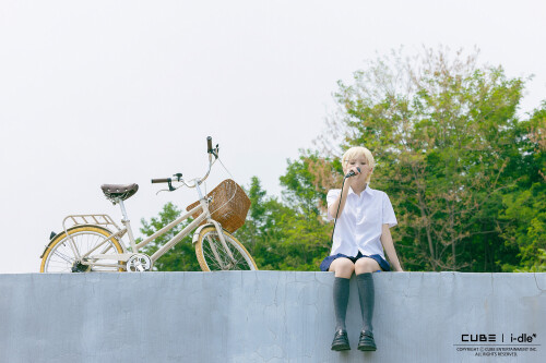250704 SOYEON My Name is Malguem Live Clip Behind Photos documents 45c6da94d242a4865