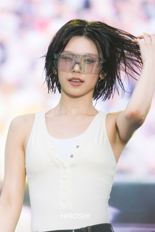 250704 YEJI AT WATERBOMB IN SEOUL documents 212899e6476d0e40a