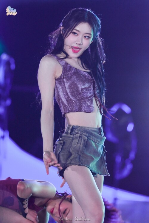250706 CHAERYEONG AT THE NEXTWAVE XX25 BEACH MUSIC FESTIVAL IN HONG KONG documents 35fdcd3a6d0cd4ddc
