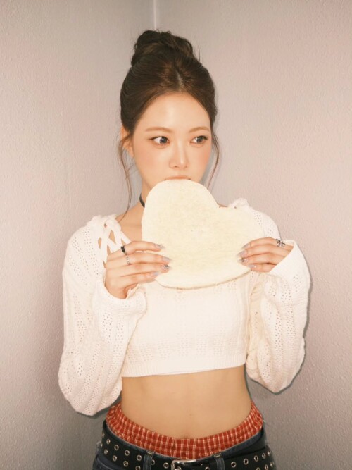 250709 EUNCHAE Instagram Update documents 2a818f67faad18050