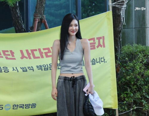 250711 NINGNING AT MUSIC BANK documents 4a7009b93733d4311