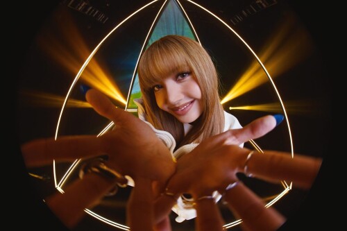 250726 LISA x PlayStation Behind Photos documents 707e1c2112e3a7272