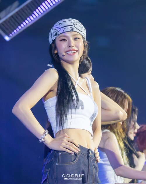 250726 YEJI at 2025 SBS Gayo Daejeon Summer documents 77244371d864147d9