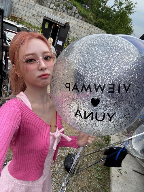 250730 YUNA Instagram Update documents 94a76ecf74e3dcf0a