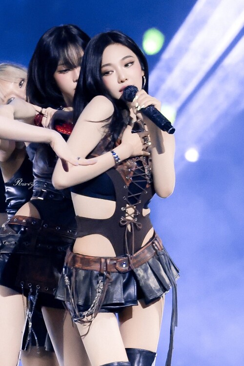 250803 aespa NINGNING at KCON LA 2025 D2 documents 32caab8e0ca97ee64